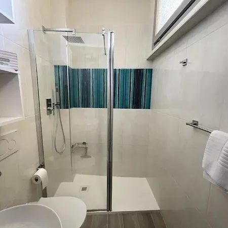 Letizia Vista Mare-wi-fi-box Auto Incluso Appartement *