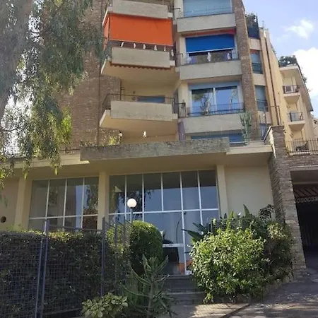 Apartamento Letizia Vista Mare-wi-fi-box Auto Incluso *